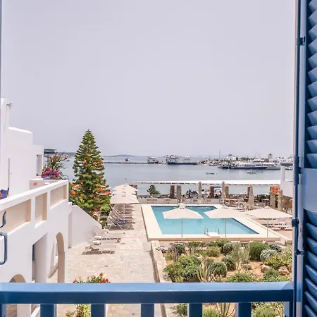 Kouros Village Hotel 3*